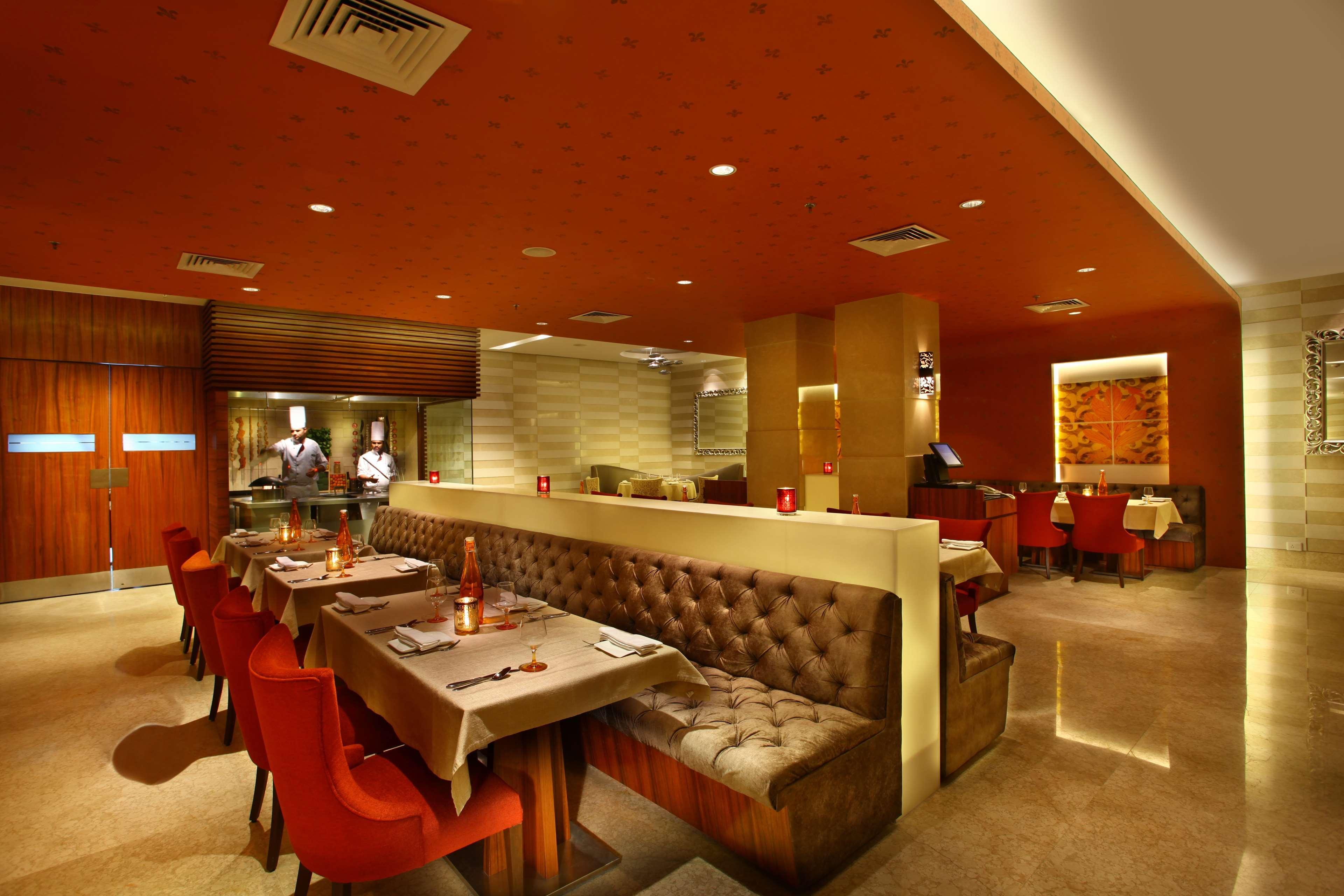 Hotel Park Plaza Shahdara Neu-Delhi Exterior foto