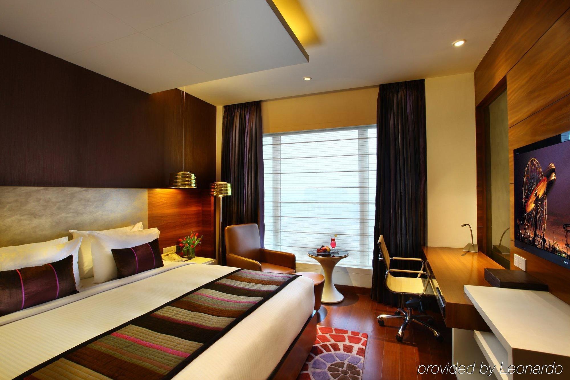 Hotel Park Plaza Shahdara Neu-Delhi Zimmer foto