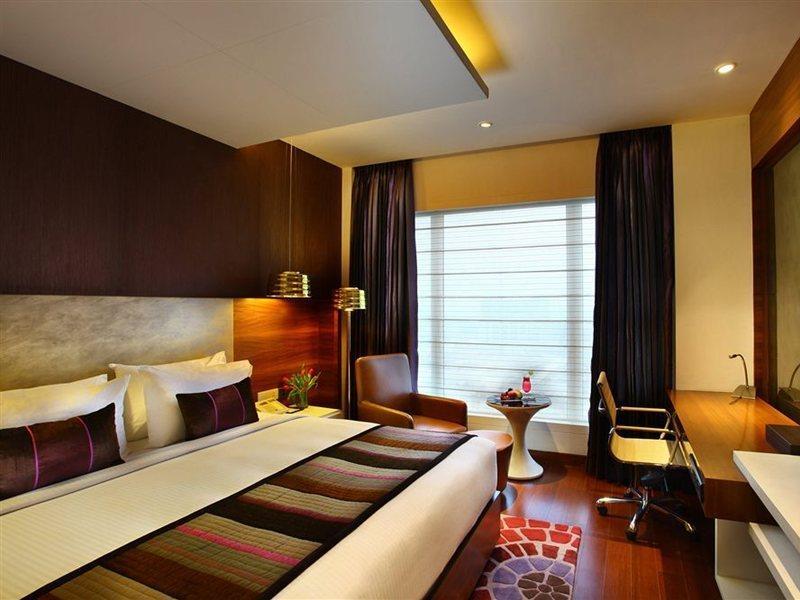 Hotel Park Plaza Shahdara Neu-Delhi Exterior foto